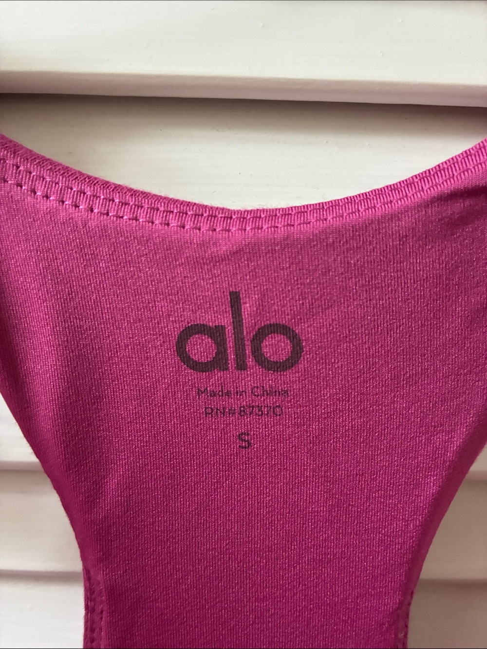 Alo Yoga Raspberry Joggers and Crop Top, S - Picture 6 of 8